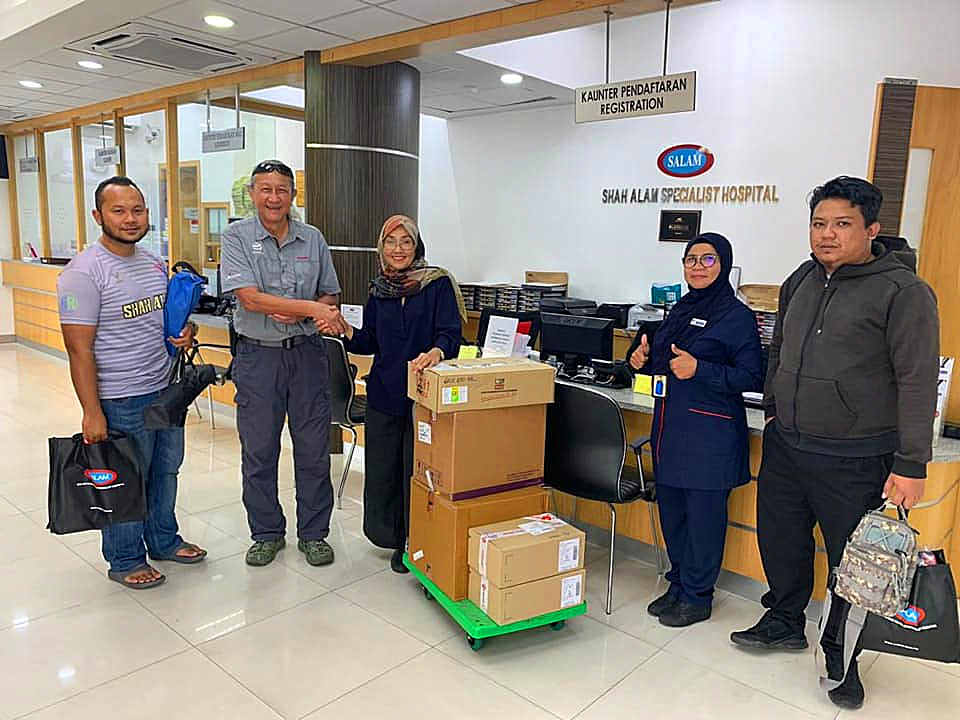 Flood Relief Medication for 100 Families_副本